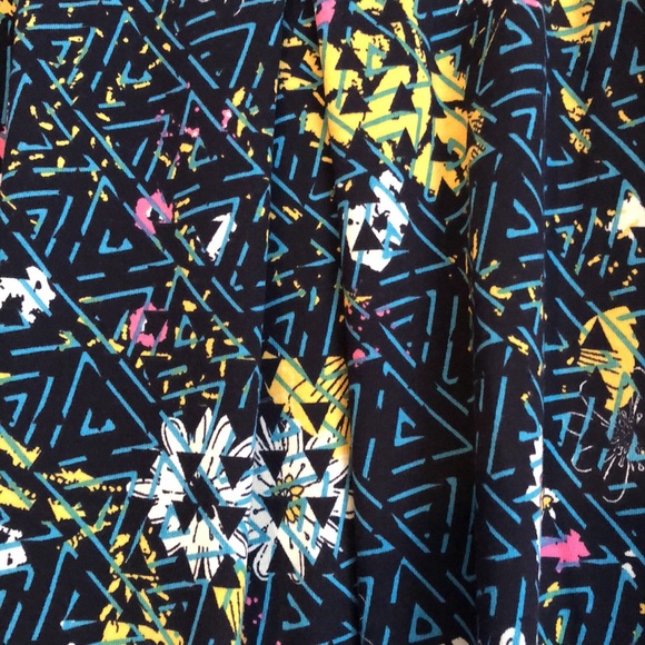 LulaRoe Madison skirt. - Picture 2 of 7